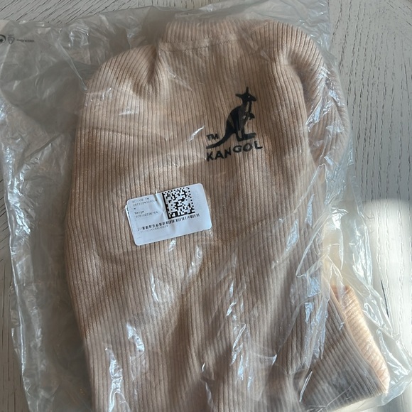 KANGOL RIBBED SWEATER - Picture 7 of 7